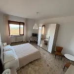 Alojamento de Acomodação e Pequeno-almoço Bb Da Primo La Vista Sul Borgo 3*