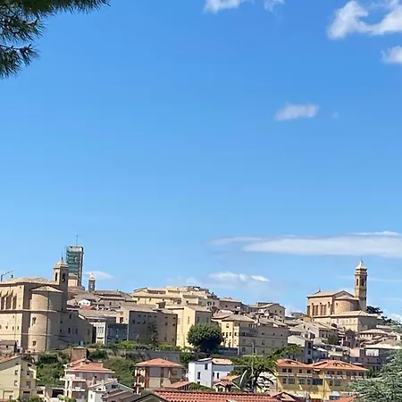 Bb Da Primo La Vista Sul Borgo B&B 포텐차 피체나